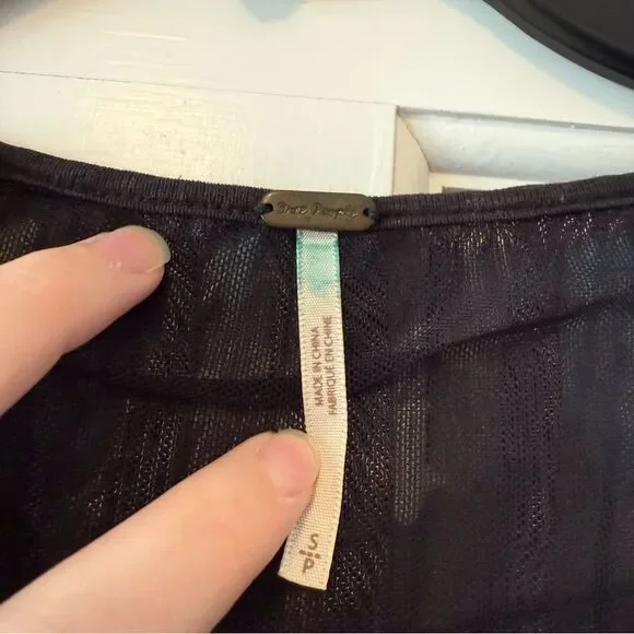 Free People Black Wildflower Honey Mesh Blouson Top Size Small - Picture 5 of 9